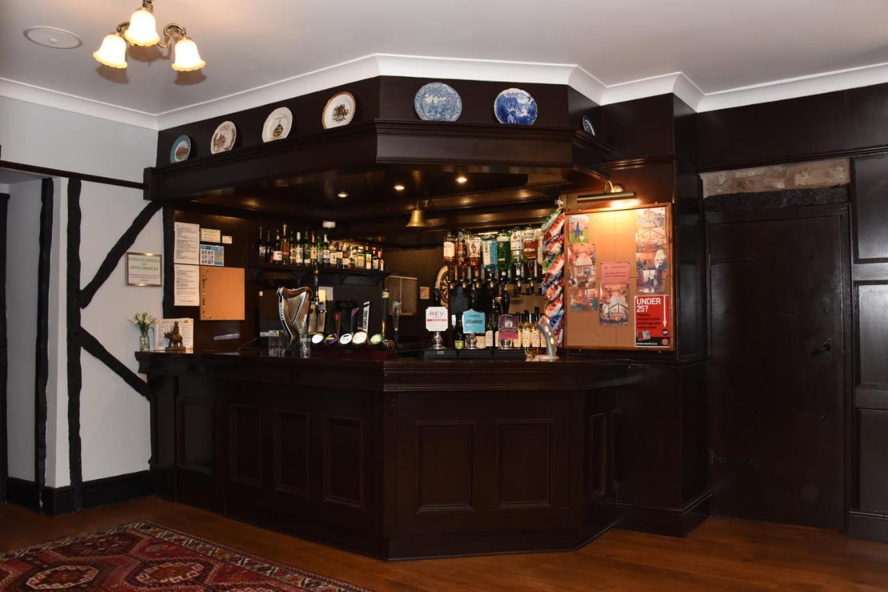 The Llanelwedd Arms Hotel Builth Wells Eksteriør bilde