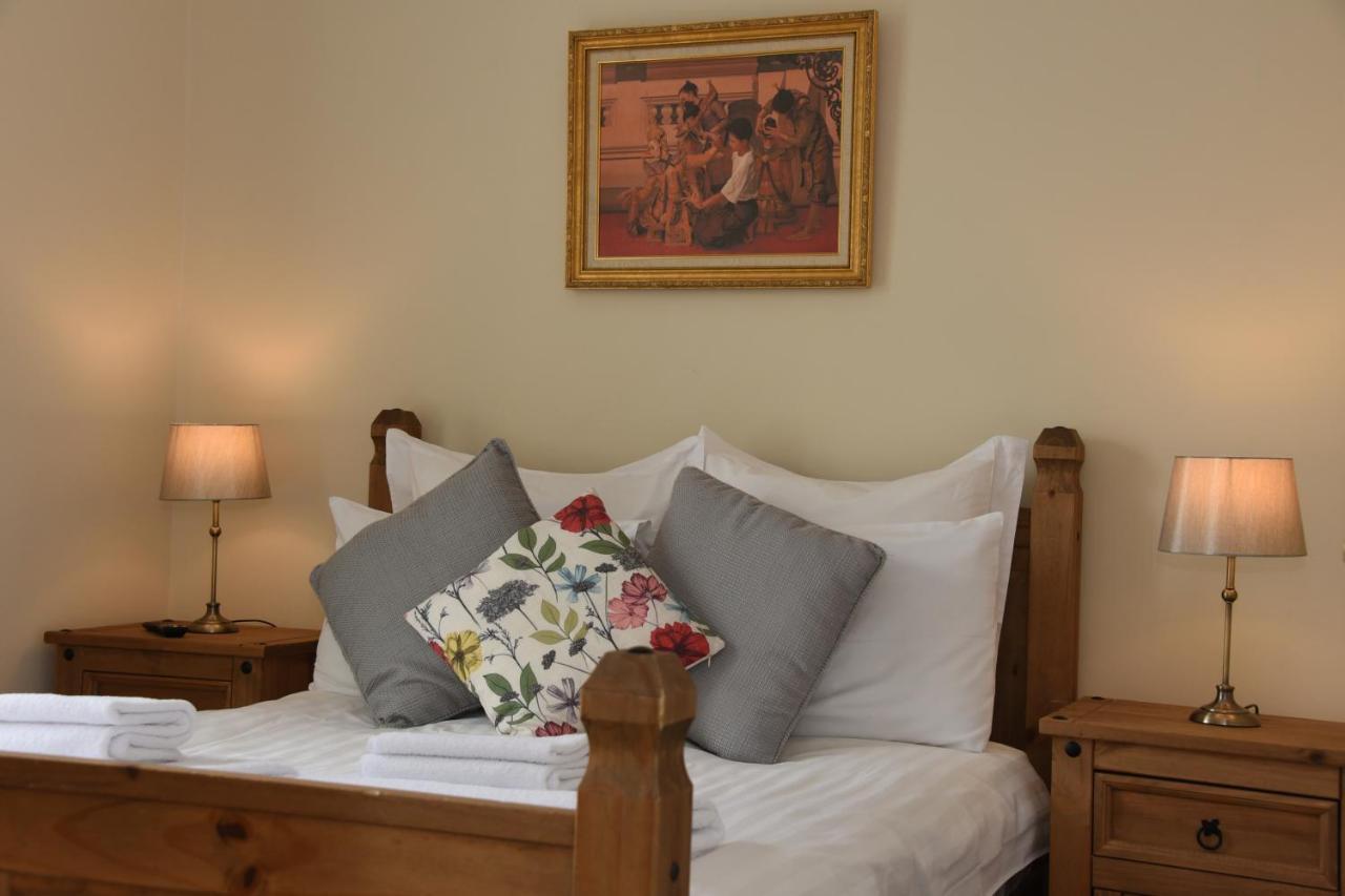 The Llanelwedd Arms Hotel Builth Wells Eksteriør bilde