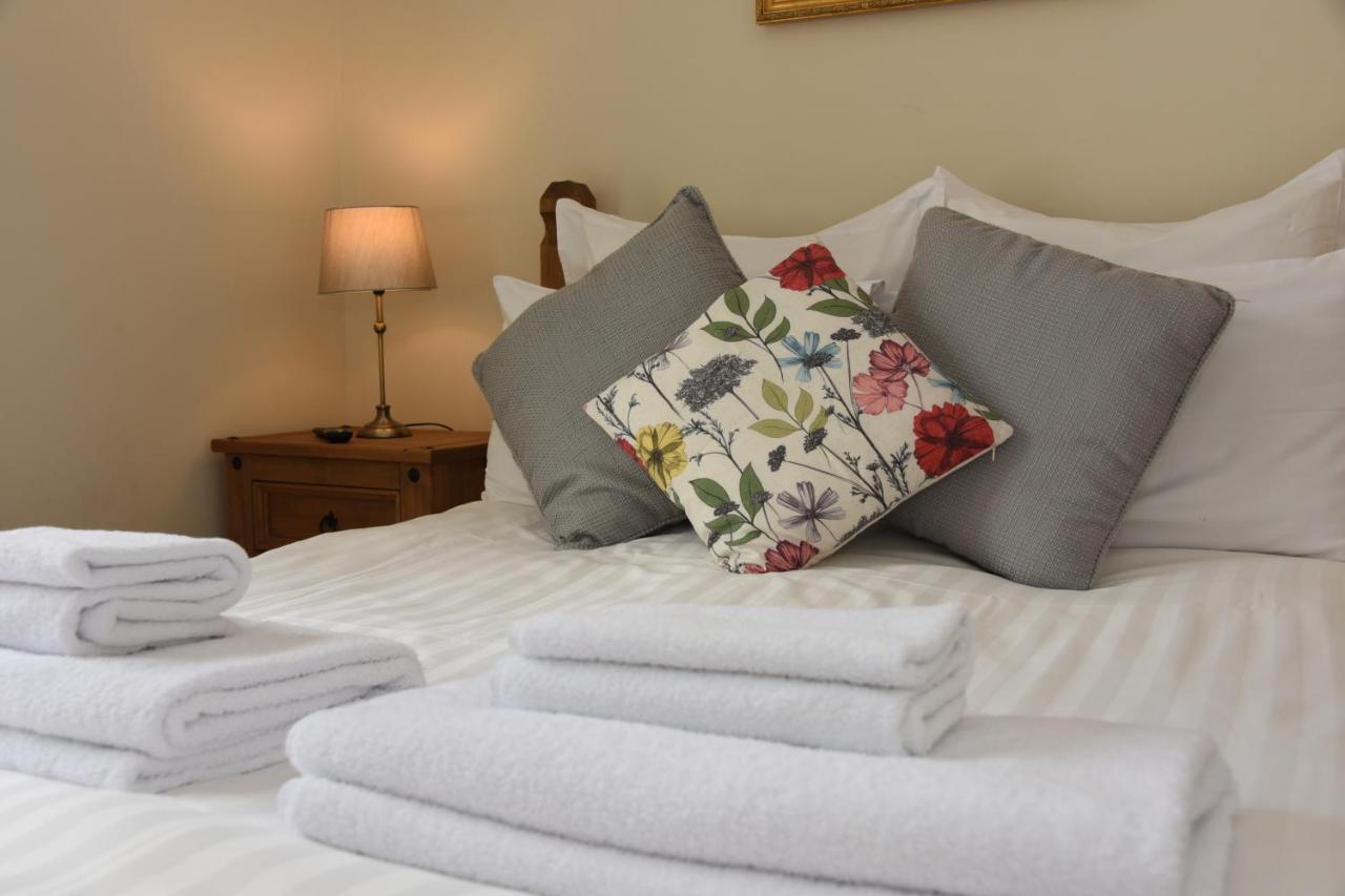 The Llanelwedd Arms Hotel Builth Wells Eksteriør bilde