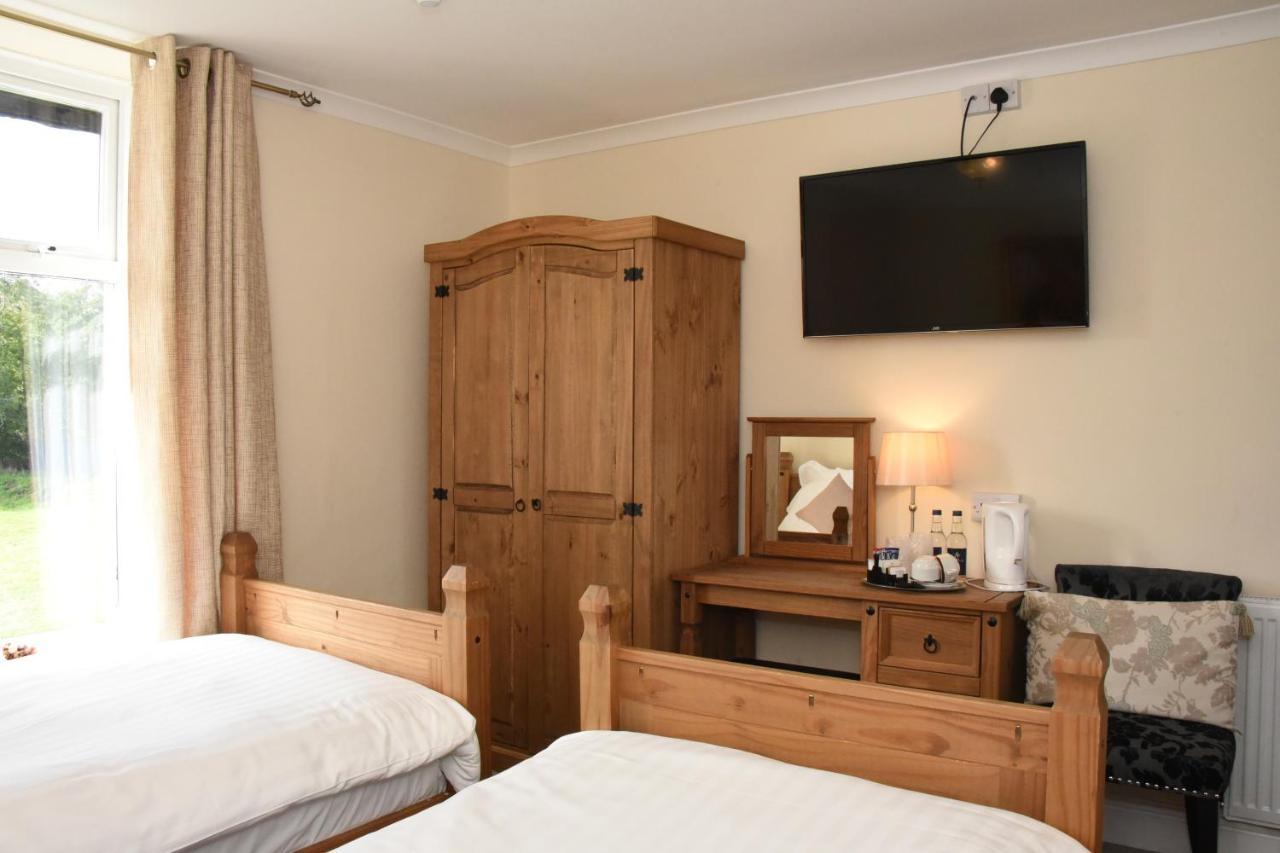 The Llanelwedd Arms Hotel Builth Wells Eksteriør bilde