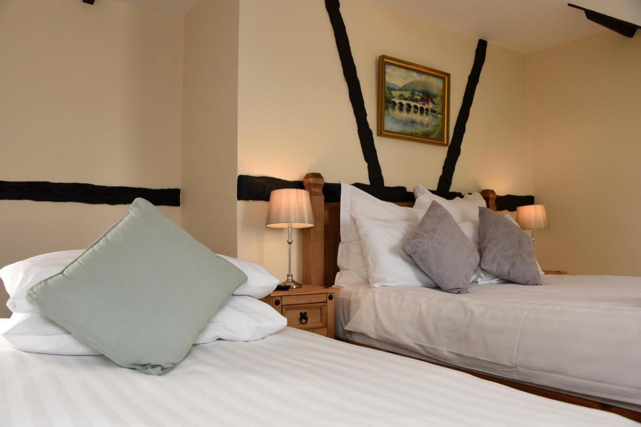 The Llanelwedd Arms Hotel Builth Wells Eksteriør bilde