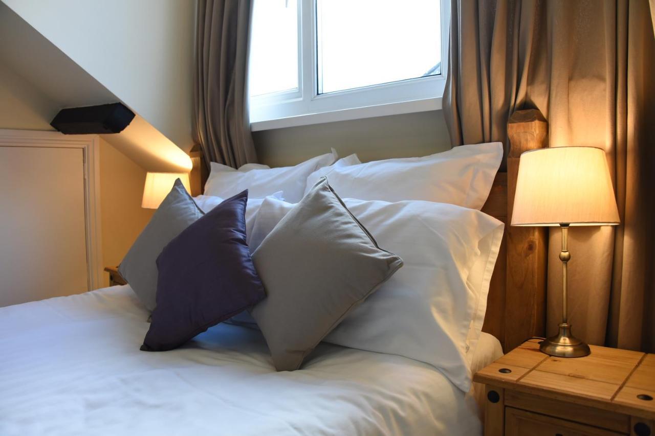 The Llanelwedd Arms Hotel Builth Wells Eksteriør bilde