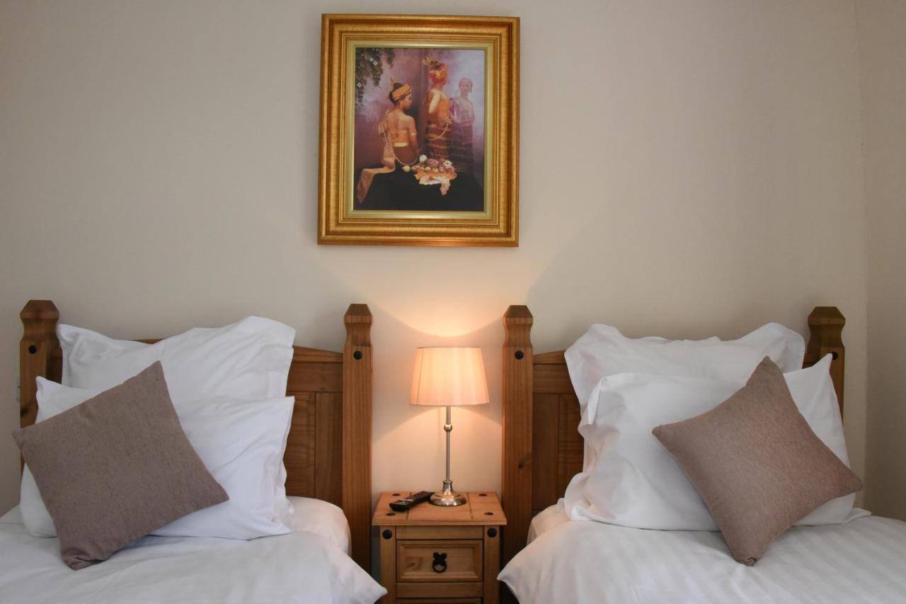 The Llanelwedd Arms Hotel Builth Wells Eksteriør bilde
