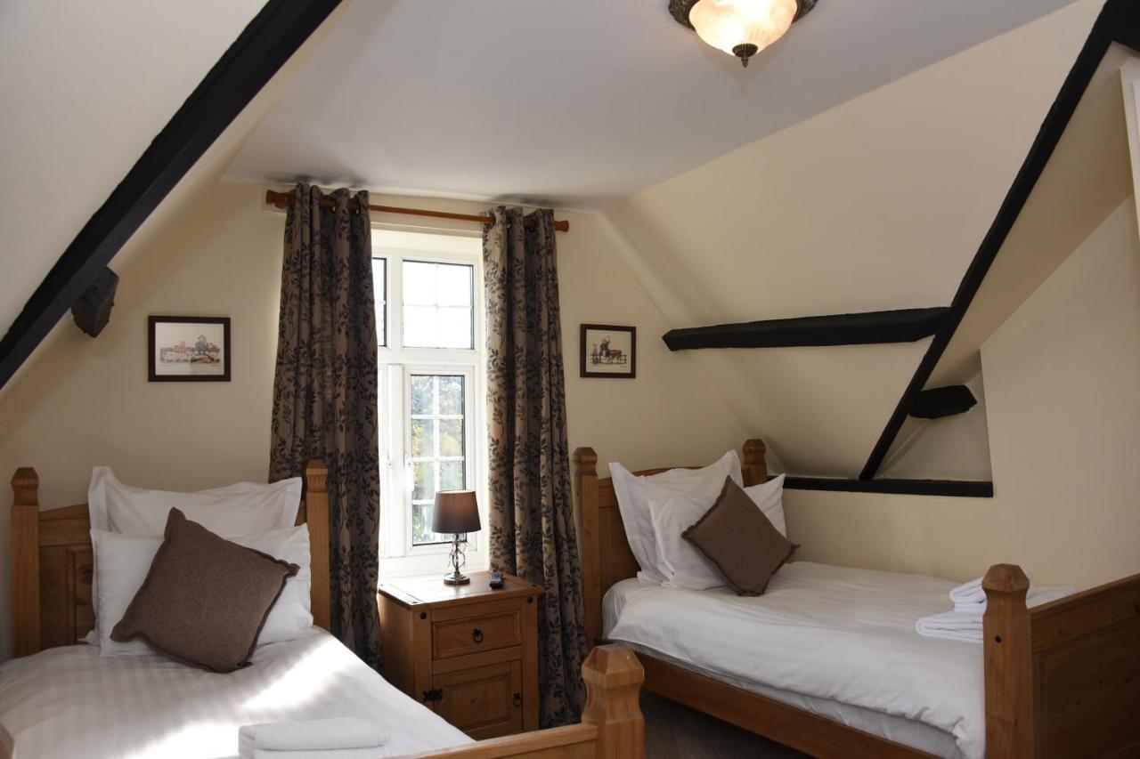 The Llanelwedd Arms Hotel Builth Wells Eksteriør bilde