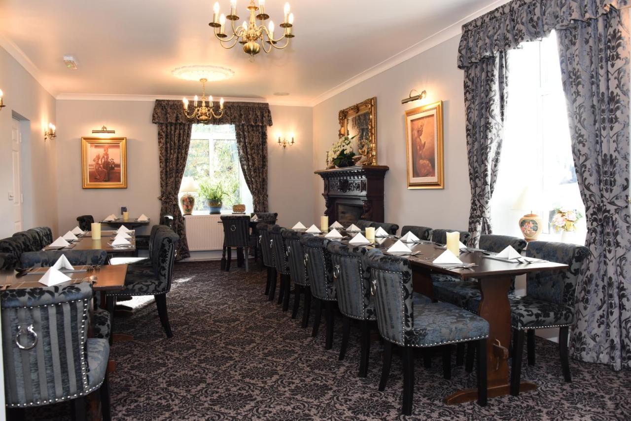 The Llanelwedd Arms Hotel Builth Wells Eksteriør bilde