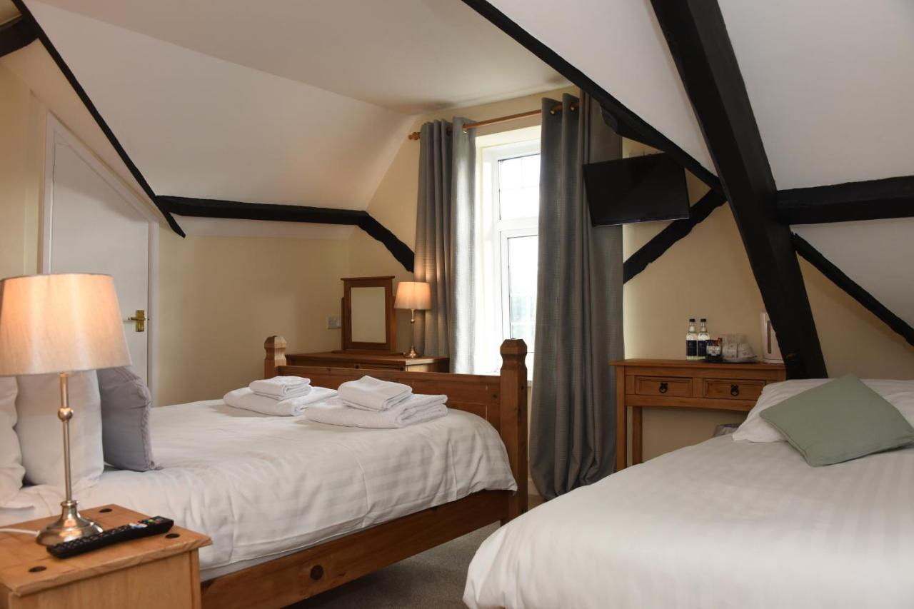 The Llanelwedd Arms Hotel Builth Wells Eksteriør bilde