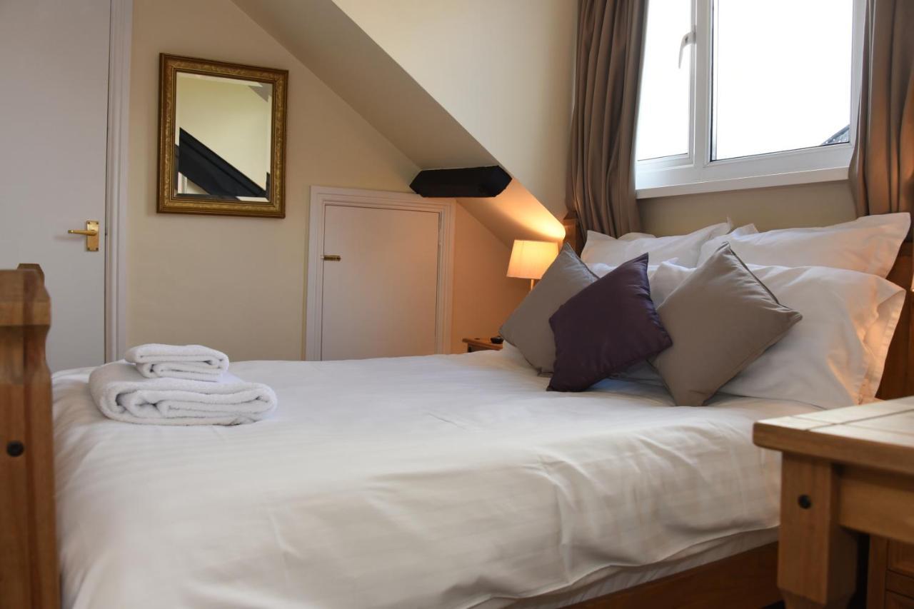 The Llanelwedd Arms Hotel Builth Wells Eksteriør bilde