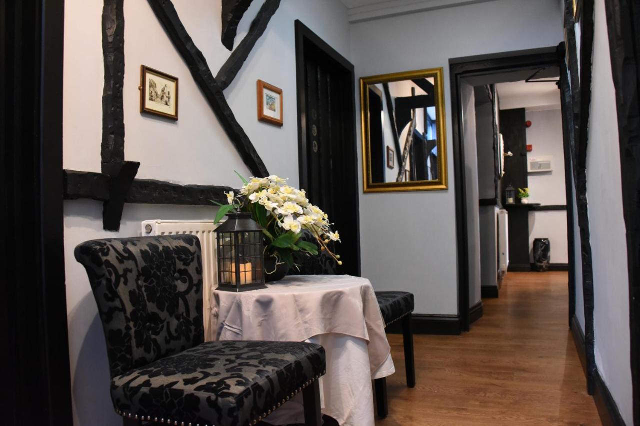 The Llanelwedd Arms Hotel Builth Wells Eksteriør bilde