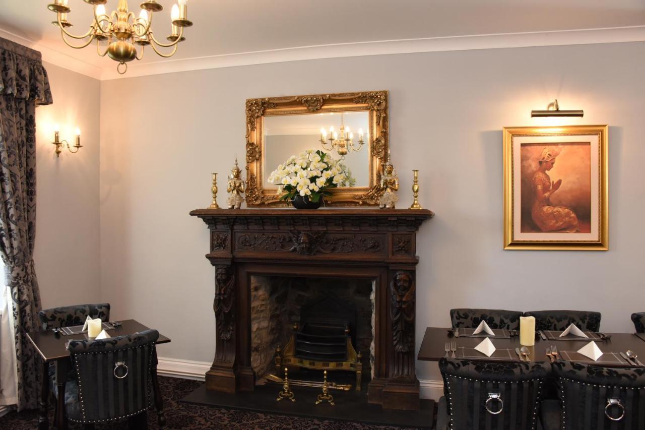 The Llanelwedd Arms Hotel Builth Wells Eksteriør bilde