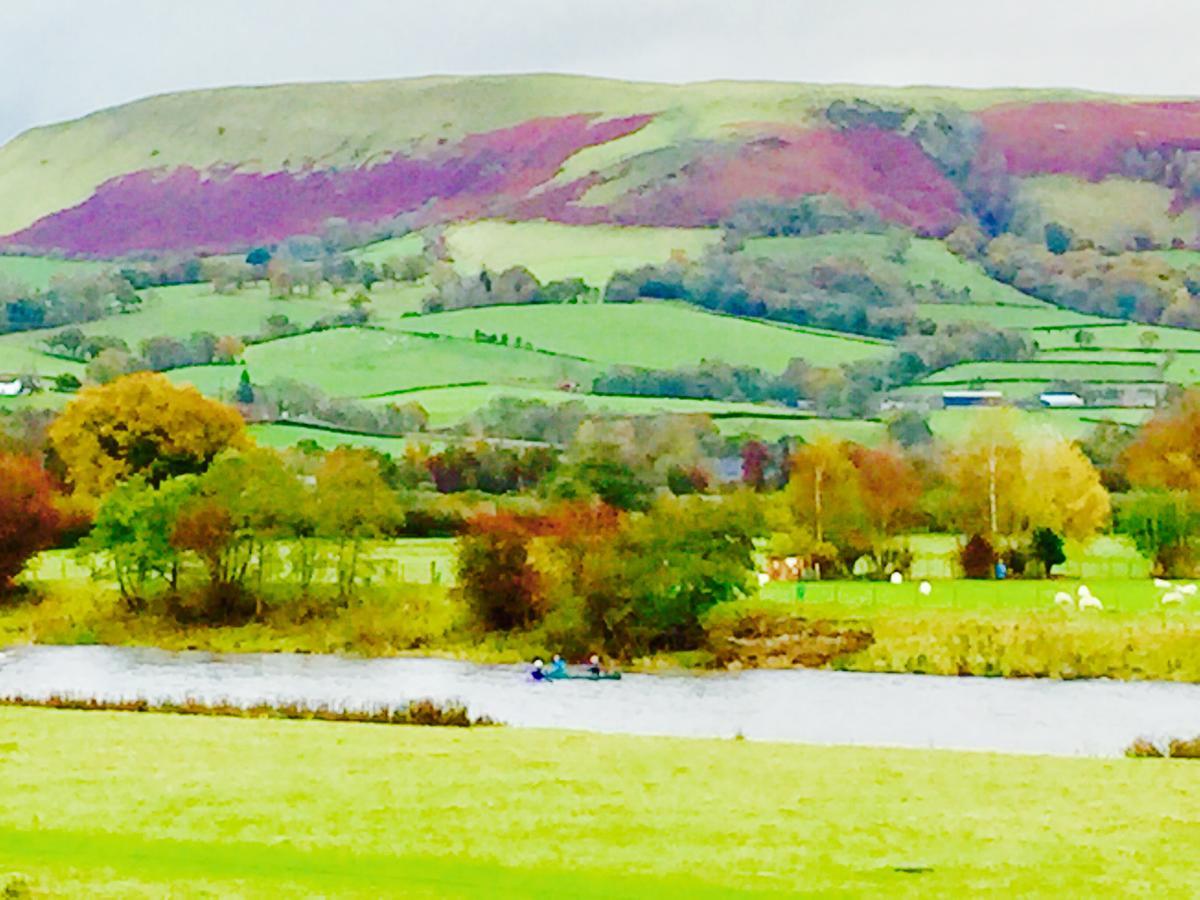 The Llanelwedd Arms Hotel Builth Wells Eksteriør bilde